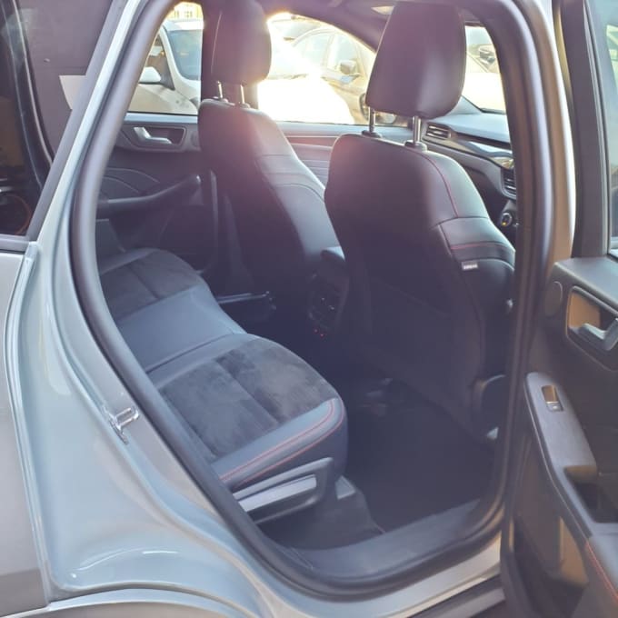 2025 Ford Kuga