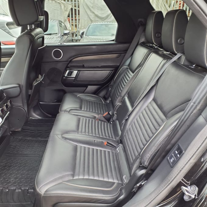 2025 Land Rover Discovery