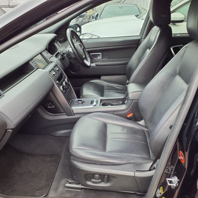 2025 Land Rover Discovery Sport