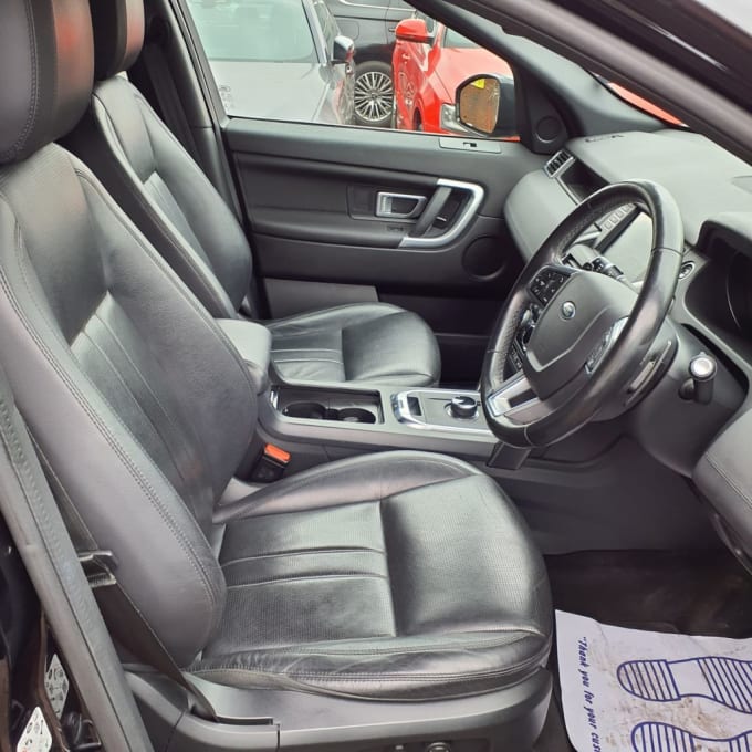 2025 Land Rover Discovery Sport