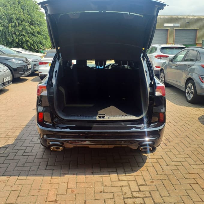 2025 Ford Kuga