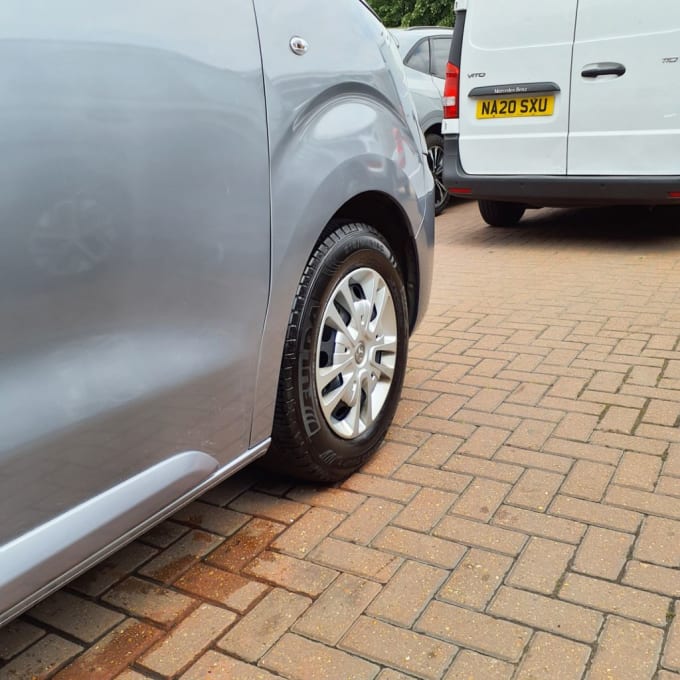 2025 Vauxhall Vivaro