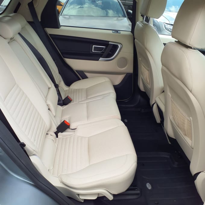 2025 Land Rover Discovery Sport