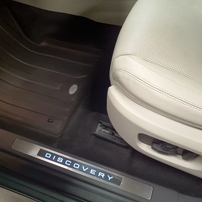 2025 Land Rover Discovery Sport