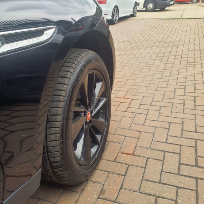 2025 Jaguar F-pace