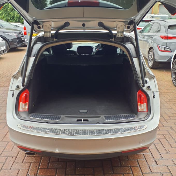 2025 Vauxhall Insignia