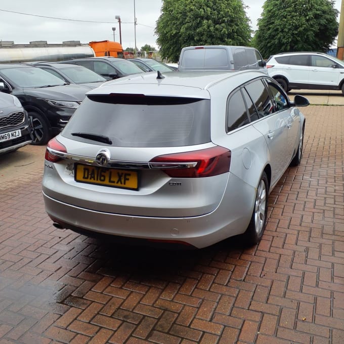 2025 Vauxhall Insignia