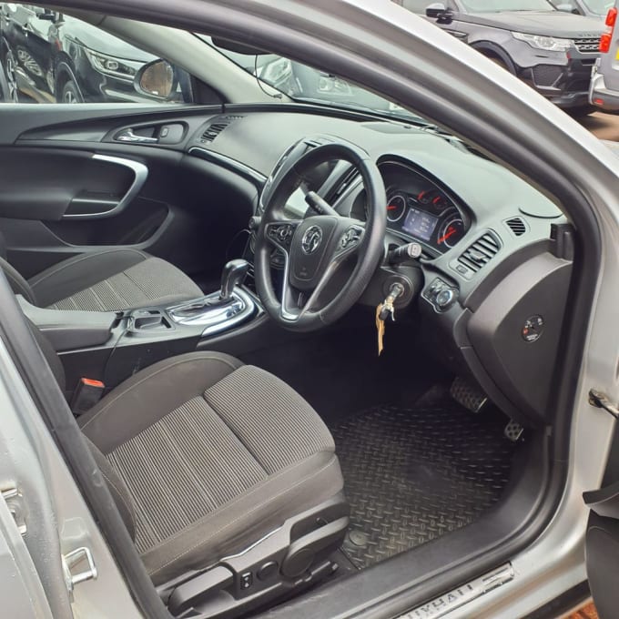2025 Vauxhall Insignia