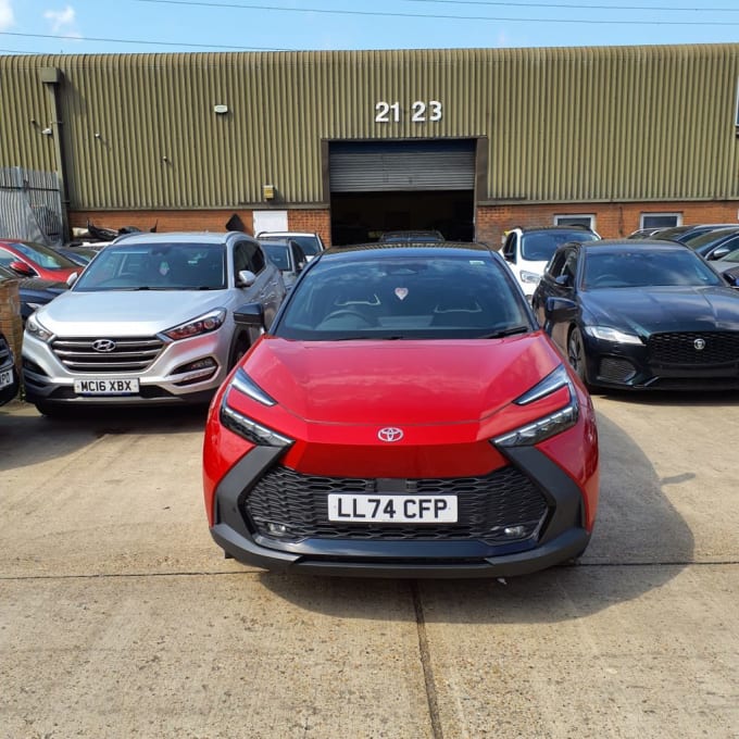 2025 Toyota C-hr