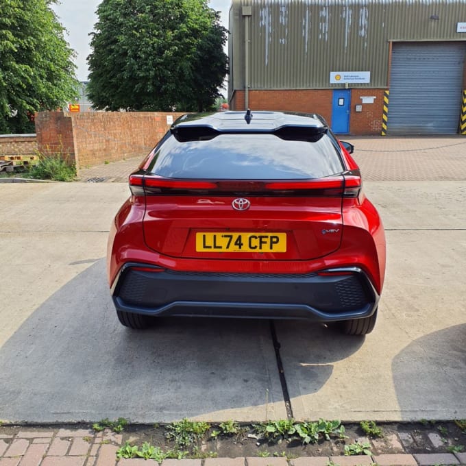 2025 Toyota C-hr