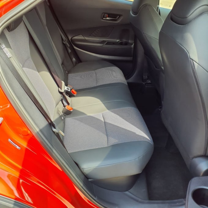 2025 Toyota C-hr