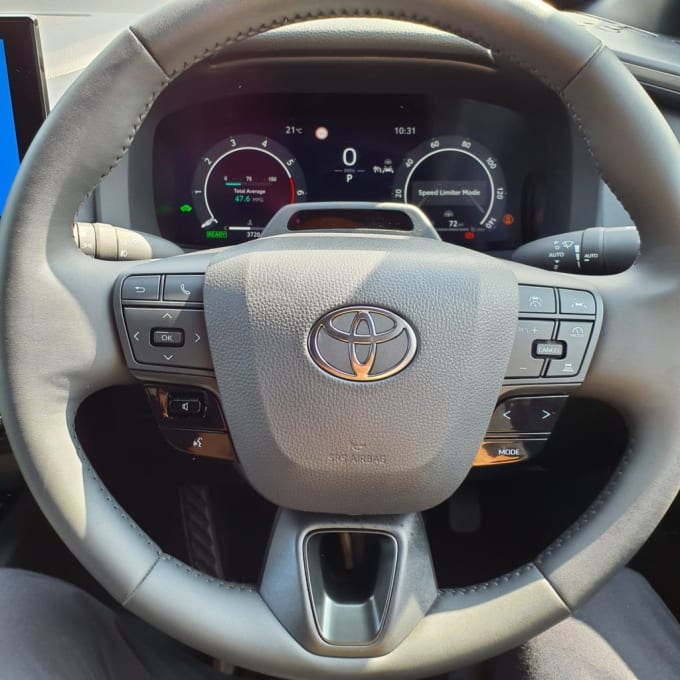 2025 Toyota C-hr