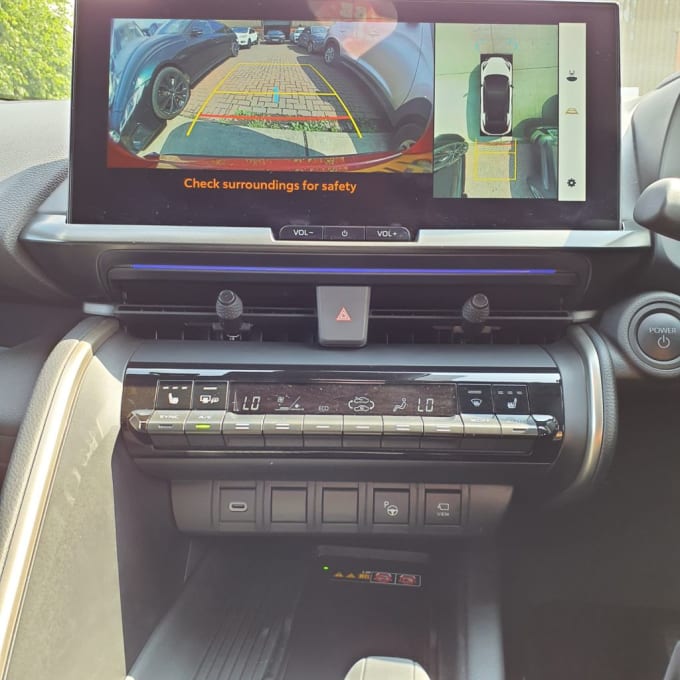 2025 Toyota C-hr