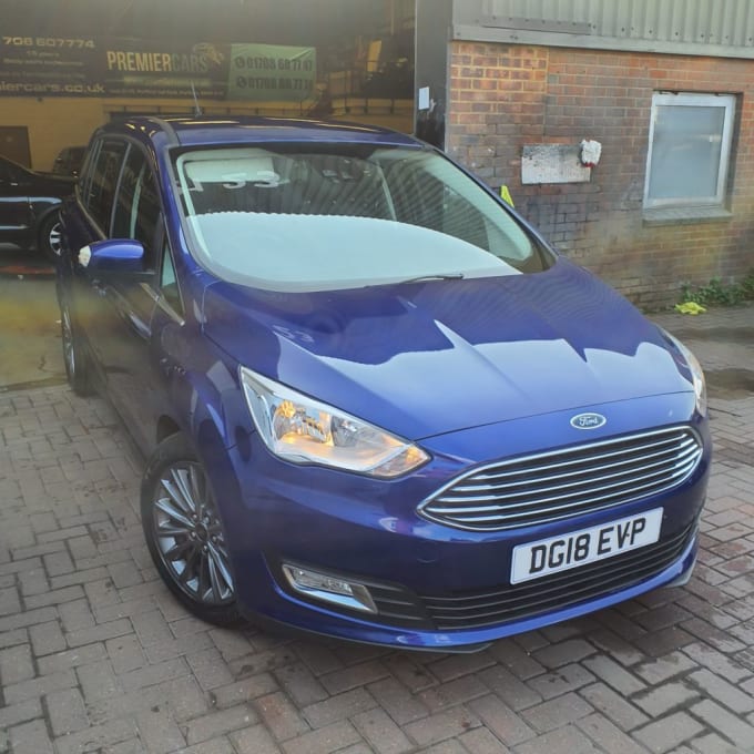 2025 Ford Grand C-max