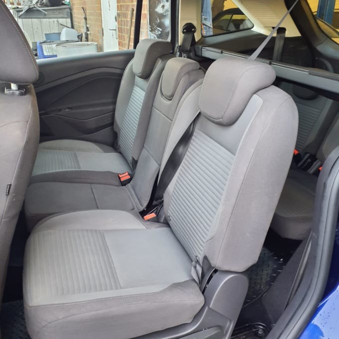 2025 Ford Grand C-max