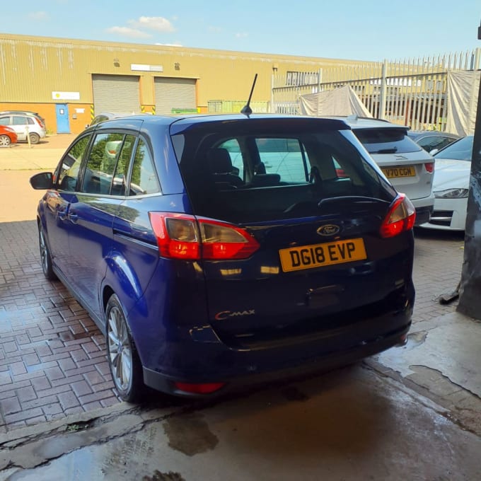 2025 Ford Grand C-max