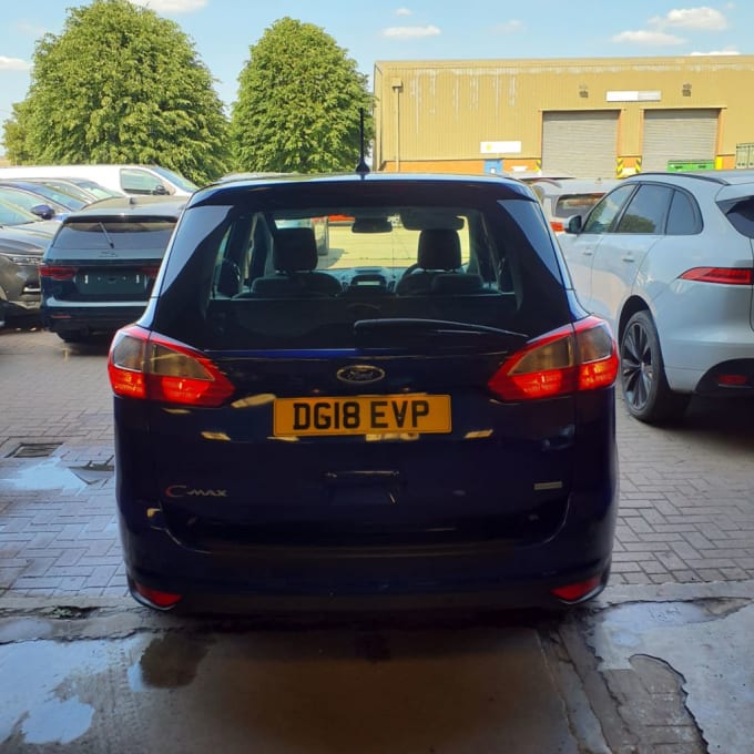 2025 Ford Grand C-max