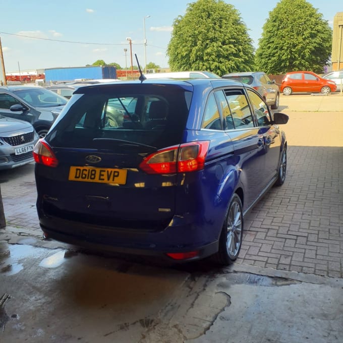 2025 Ford Grand C-max