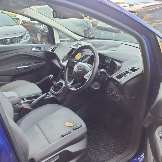 2025 Ford Grand C-max