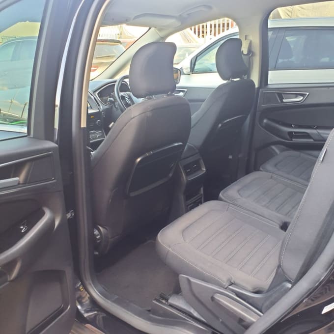 2025 Ford Galaxy