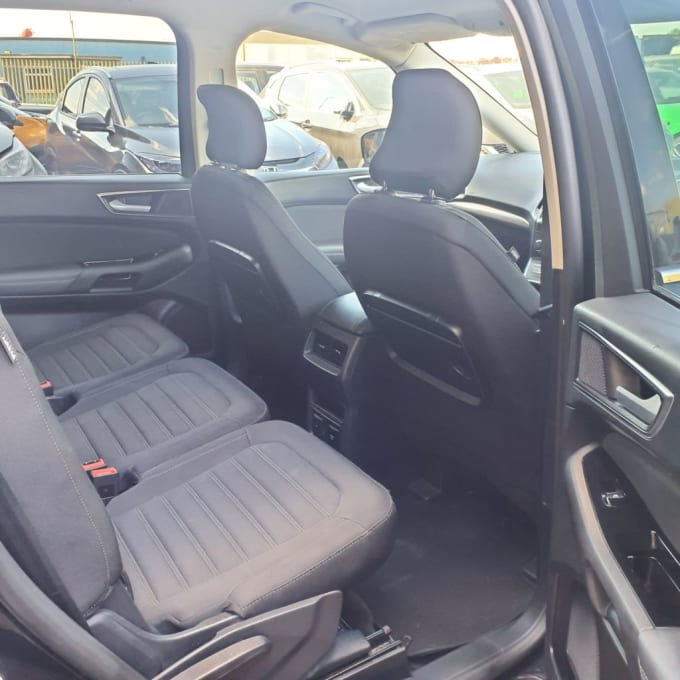 2025 Ford Galaxy