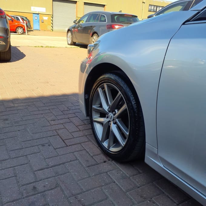 2025 Lexus Ct