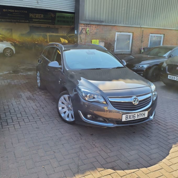 2025 Vauxhall Insignia