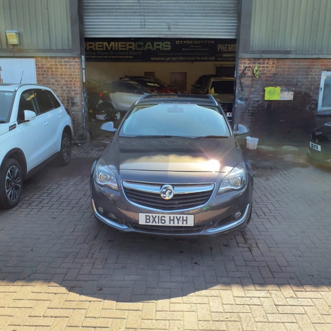 2025 Vauxhall Insignia