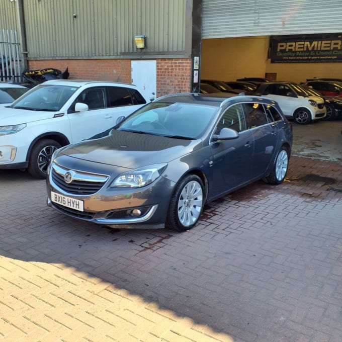 2025 Vauxhall Insignia