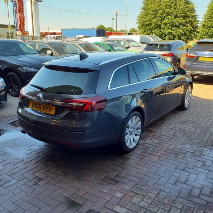 2025 Vauxhall Insignia