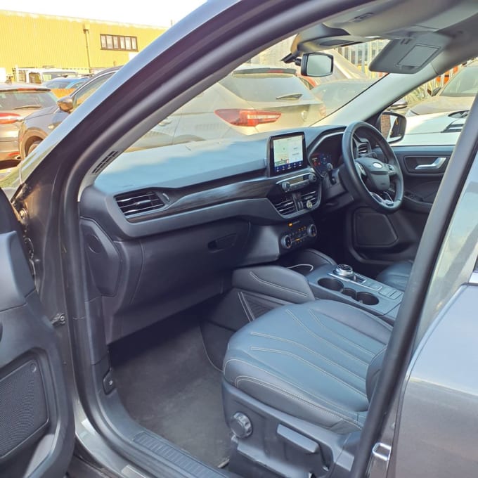 2025 Ford Kuga