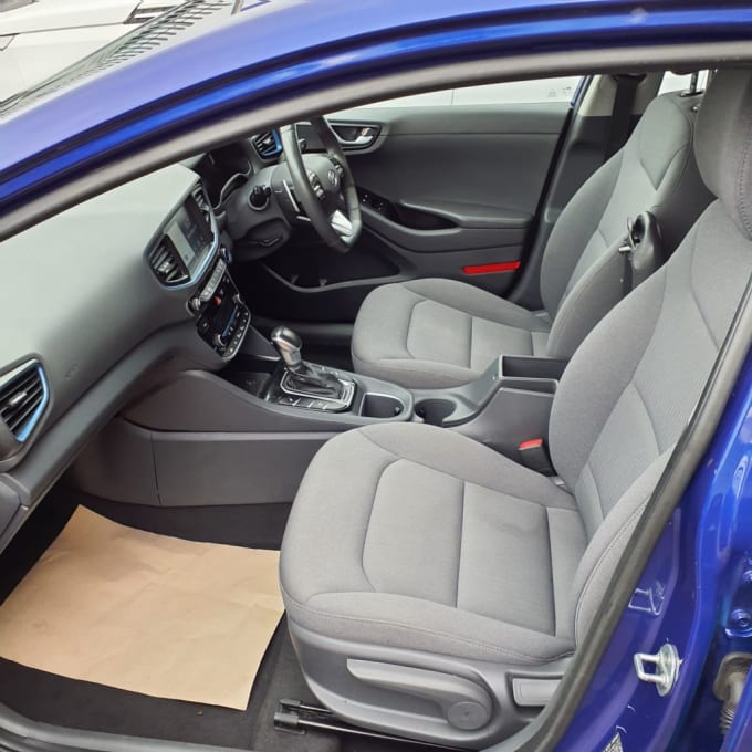 2025 Hyundai Ioniq