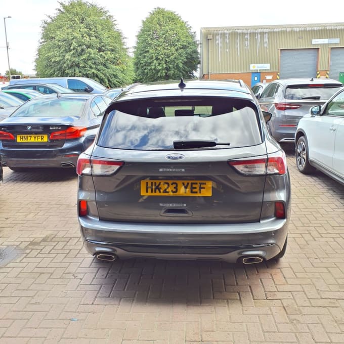 2025 Ford Kuga