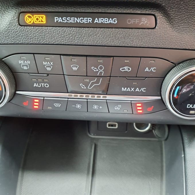 2025 Ford Kuga