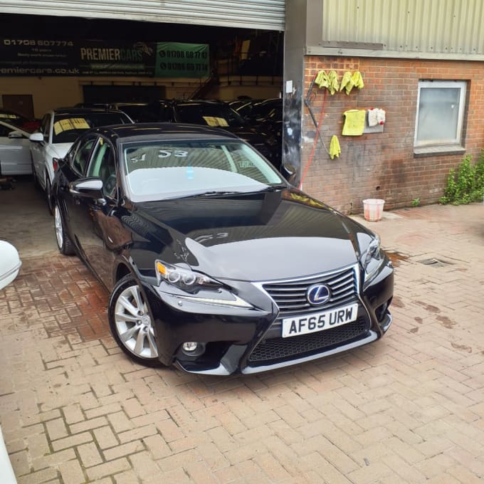 2025 Lexus Is