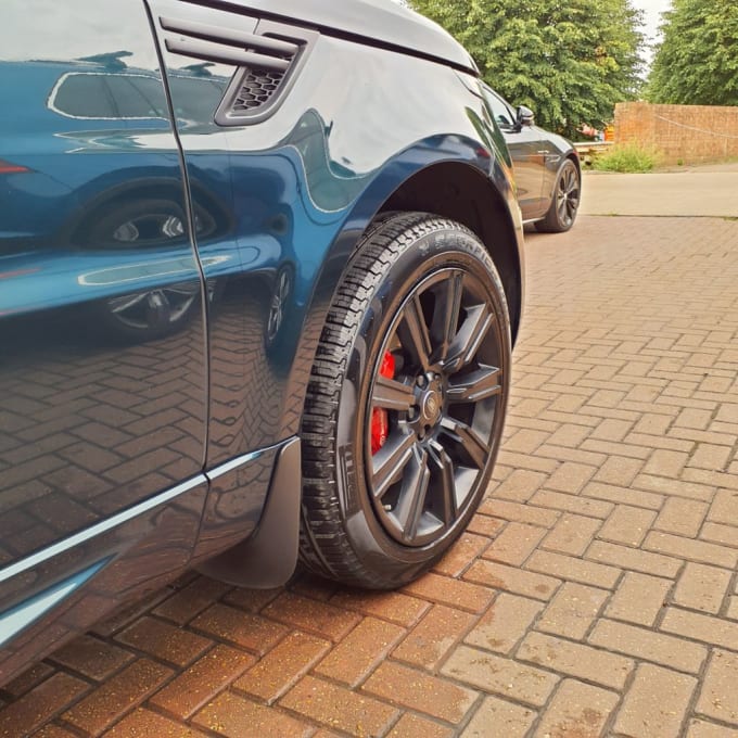 2025 Land Rover Range Rover Sport