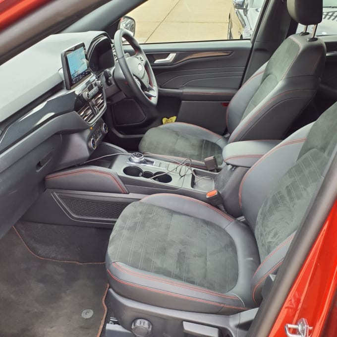 2025 Ford Kuga
