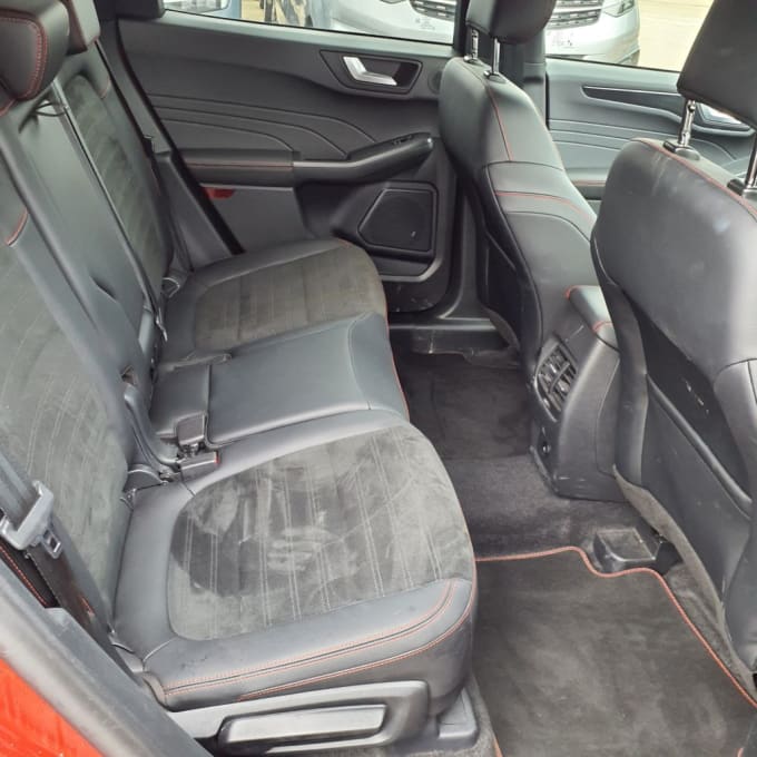 2025 Ford Kuga