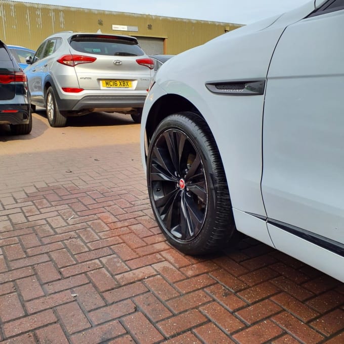 2025 Jaguar F-pace