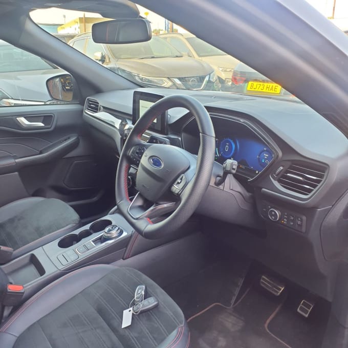 2025 Ford Kuga