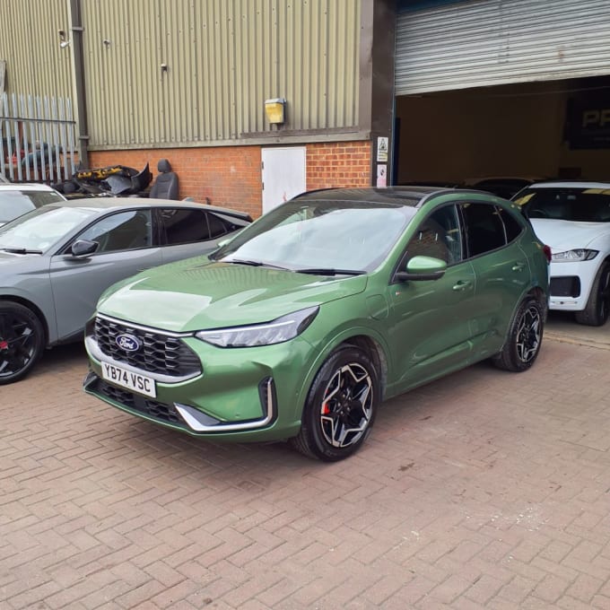 2025 Ford Kuga