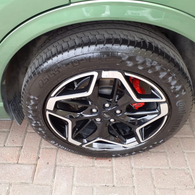 2025 Ford Kuga