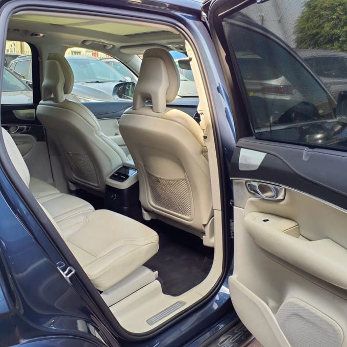 2025 Volvo Xc90