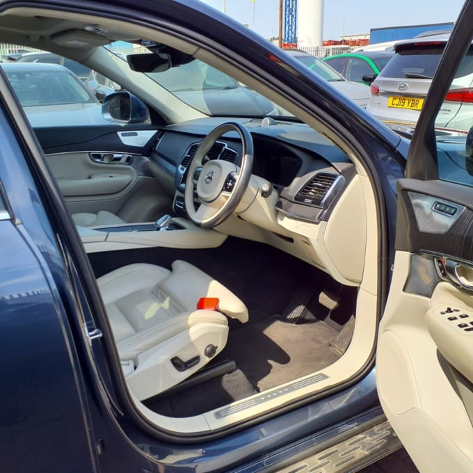 2025 Volvo Xc90