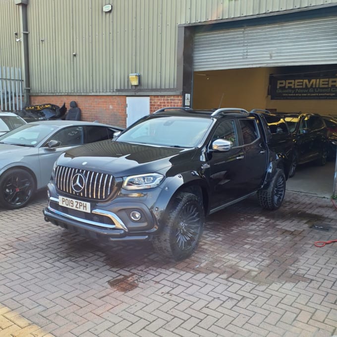 2025 Mercedes-benz X-class