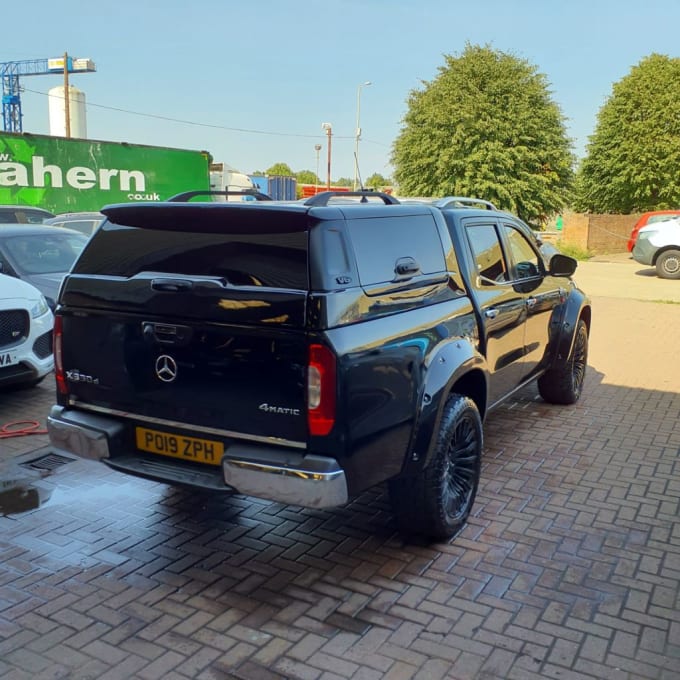 2025 Mercedes-benz X-class