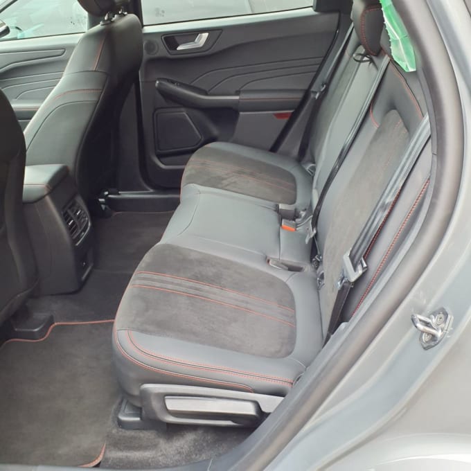 2025 Ford Kuga