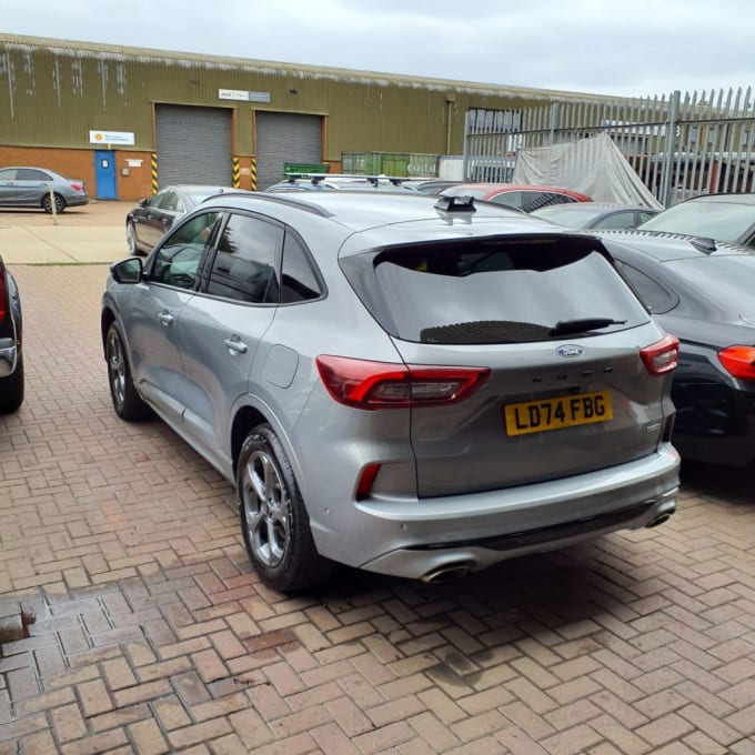 2025 Ford Kuga