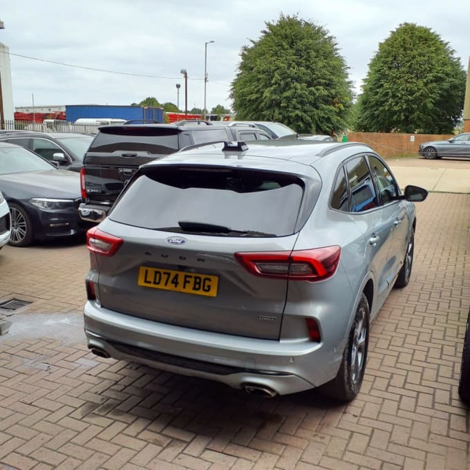 2025 Ford Kuga