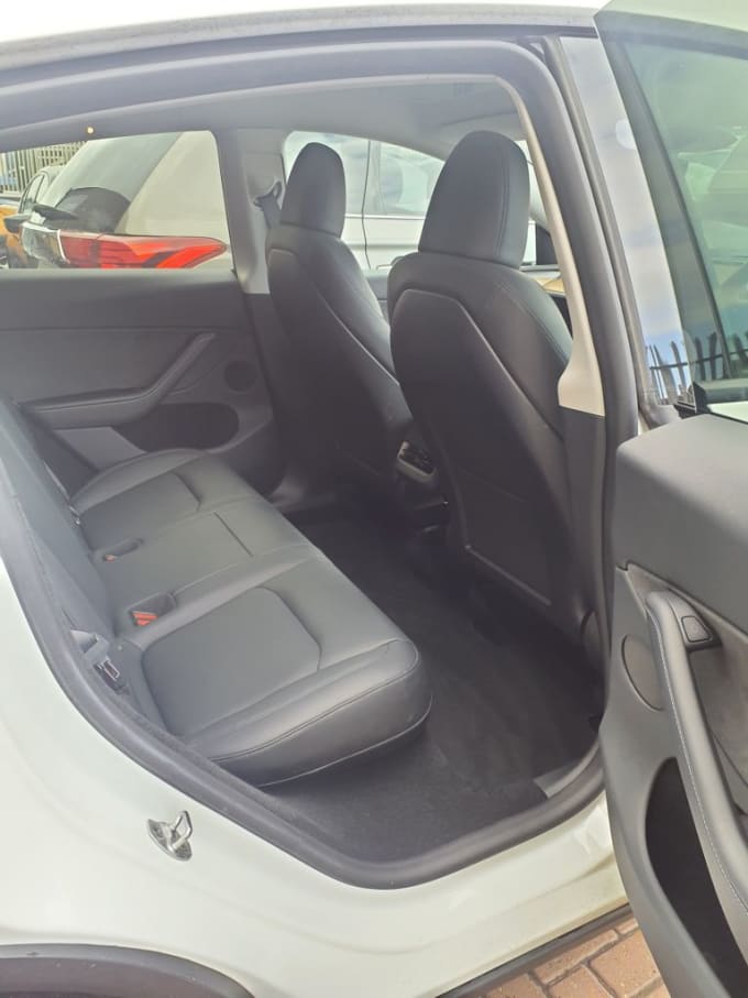 2025 Tesla Model Y